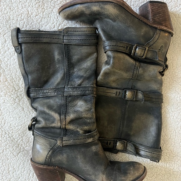 Frye Women's Black Distressed Leather Boots - Picture 9 of 13
